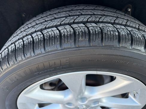 Used 2010 Lexus RX 350 RX 350 Sport Utility 4D image 27