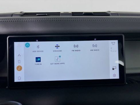 Used 2024 Land Rover Defender 110 X-Dynamic SE image 15