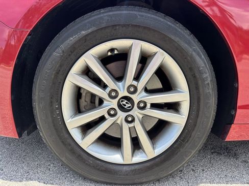 Used 2016 Hyundai Sonata SE FWD image 36