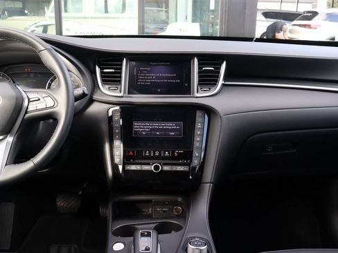 Certified 2025 INFINITI QX50 Sport image 27