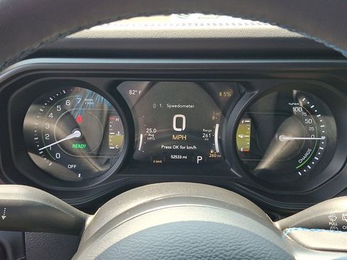 Used 2024 Jeep Wrangler Unlimited Rubicon 4xe w/ Convenience Group AWD/4WD image 26