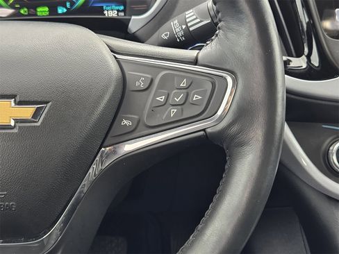 Used 2017 Chevrolet Volt LT w/ Comfort Package image 27