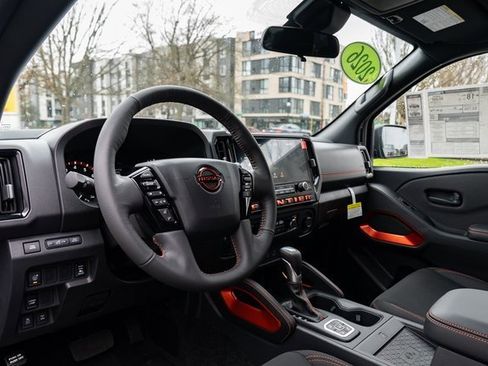 New 2026 Nissan Frontier PRO-4X w/ Pro-4x Convenience Package image 22