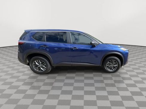 Used 2021 Nissan Rogue S FWD image 9