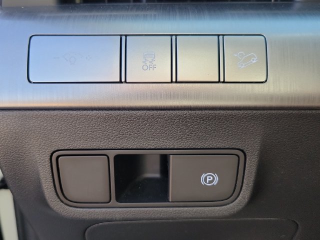 Used 2024 Hyundai Kona SEL FWD image 19