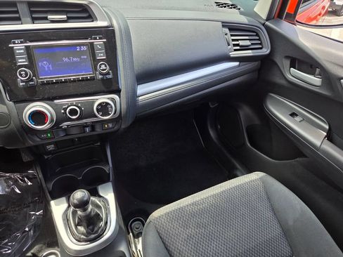 Used 2018 Honda Fit LX image 14