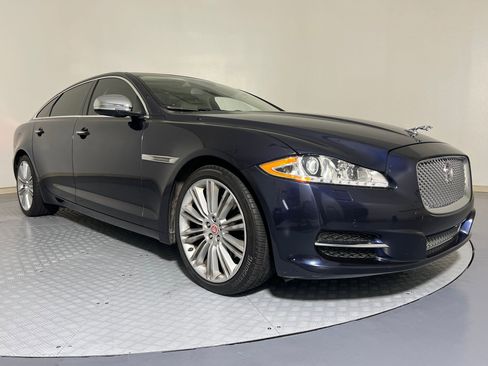 Used 2015 Jaguar XJ L Portfolio image 6