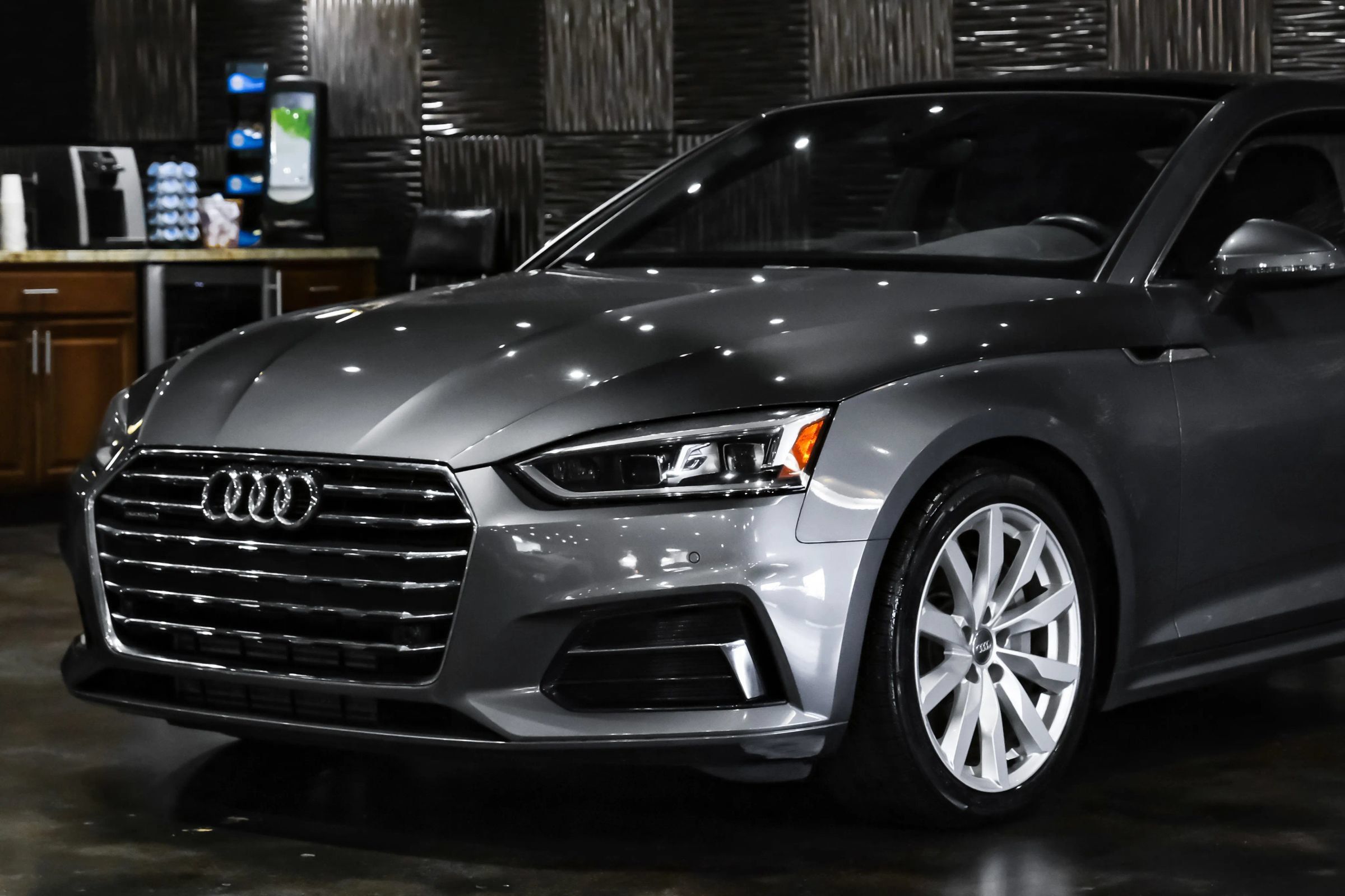 Used 2018 Audi A5 2.0T Premium Plus AWD/4WD image 8