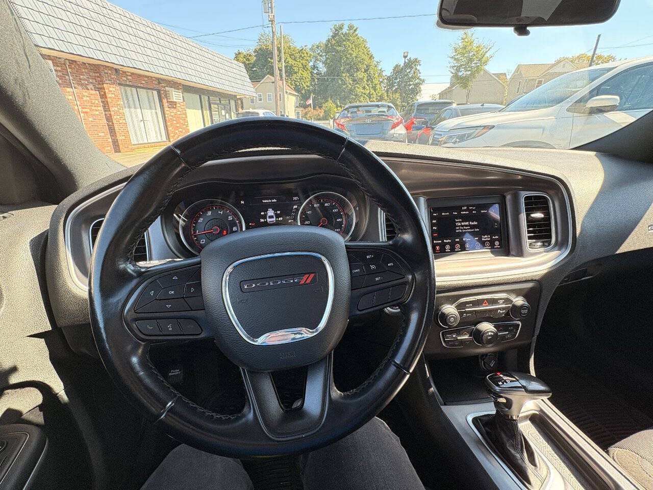 Used 2022 Dodge Charger SXT RWD image 22