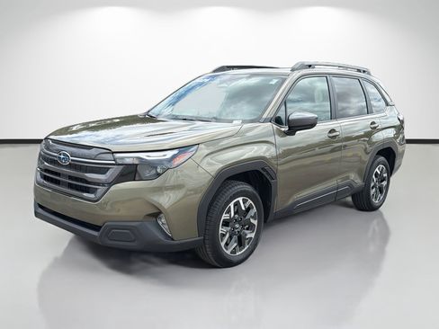 Used 2026 Subaru Forester Premium AWD/4WD image 7
