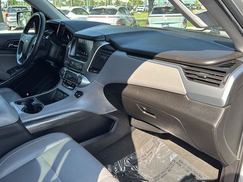 Used 2018 Chevrolet Tahoe LT AWD/4WD image 18