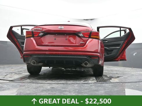 Used 2024 Nissan Altima 2.5 SR w/ SR Premium Package image 79
