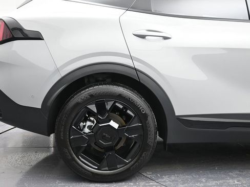 Used 2026 Kia Sportage X-Line w/ X-Line Technology Package image 12