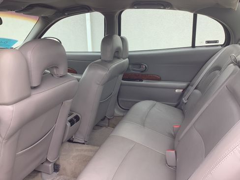 Used 2002 Buick Le Sabre Limited FWD image 7