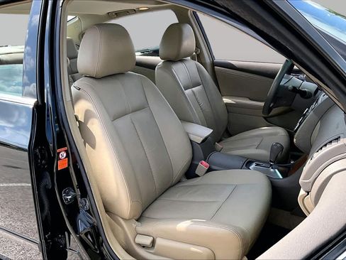 Used 2008 Nissan Altima 3.5 SE w/ Premium Pkg FWD image 8