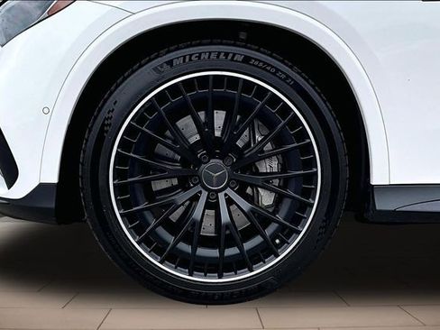 Used 2024 Mercedes-Benz GLC 43 AMG 4MATIC w/ AMG Night Package image 9