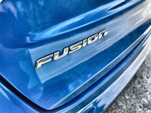 Used 2020 Ford Fusion SE image 31
