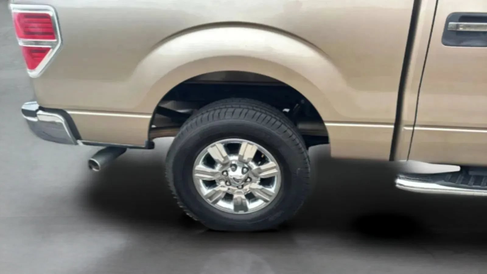 Used 2012 Ford F150 XLT w/ XLT Chrome Pkg AWD/4WD image 40