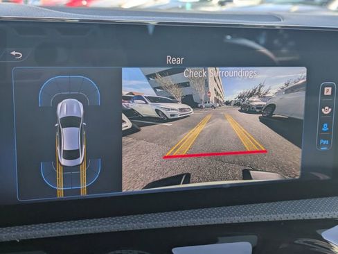 Used 2025 Mercedes-Benz CLA 250 4MATIC image 17