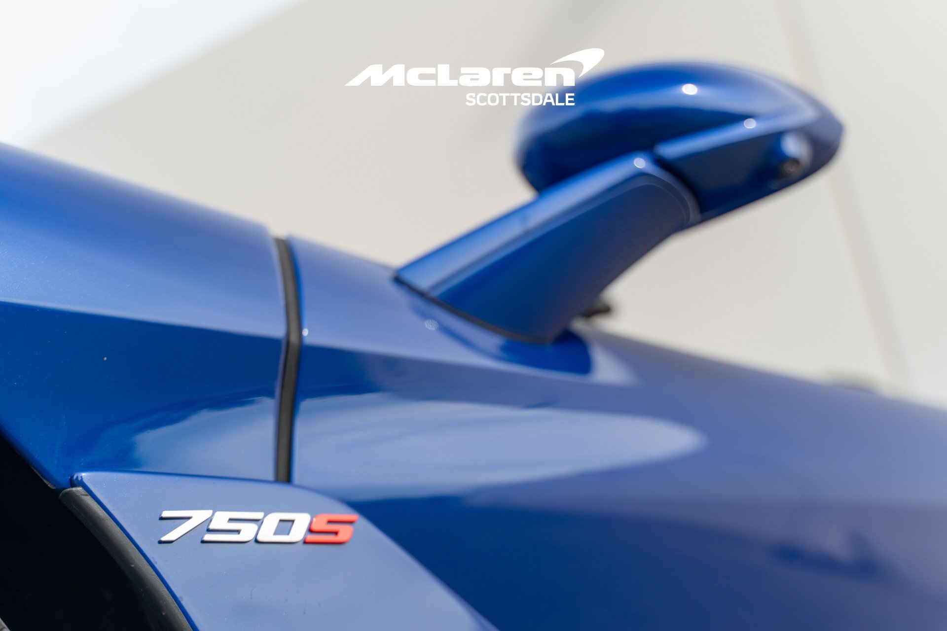 Used 2024 McLaren 750S Spider RWD image 21