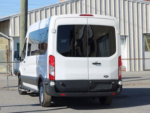 Used 2016 Ford Transit 350 XL image 6