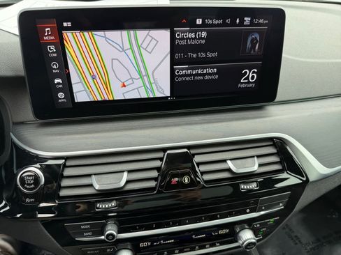 Used 2023 BMW 530i w/ M Sport Package image 15