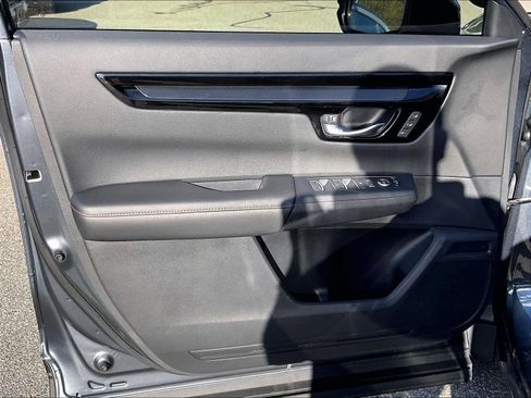 Certified 2025 Honda CR-V Sport Touring image 44