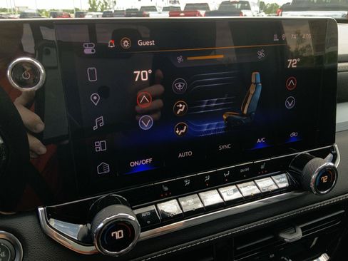 New 2026 Chevrolet Colorado LT w/ LT Convenience Package RWD image 39