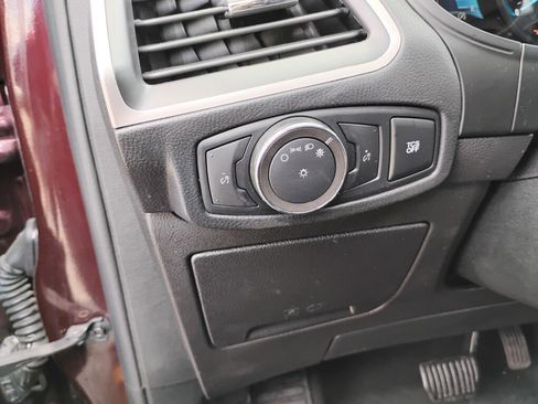 Used 2022 Ford Edge SEL AWD/4WD image 15
