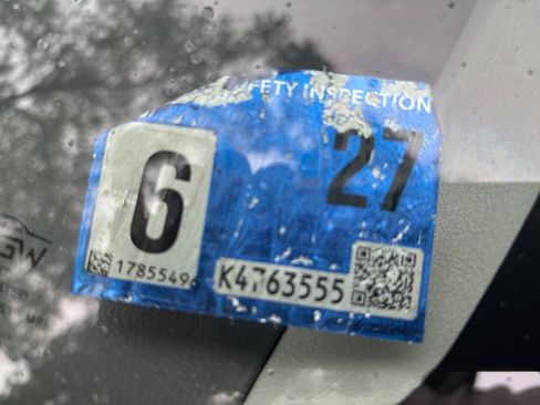 Used 2010 Toyota Corolla LE FWD image 10