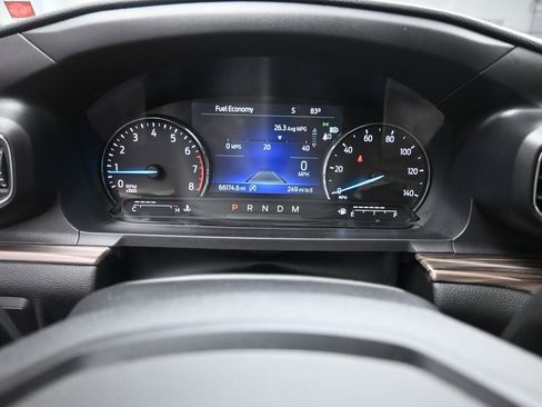 Used 2020 Ford Explorer Limited image 10