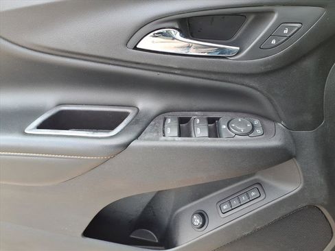 Used 2020 Chevrolet Equinox Premier image 26