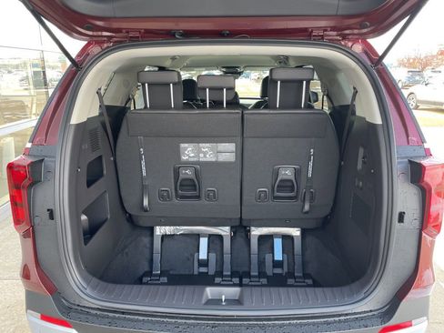 New 2026 Kia Carnival LXS FWD image 14