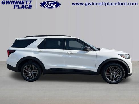 New 2026 Ford Explorer ST image 27