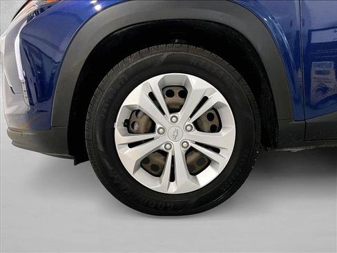 Used 2024 Chevrolet Trax LS FWD image 10