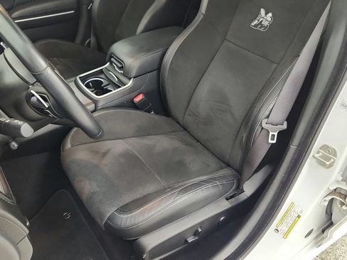 Used 2023 Dodge Charger Scat Pack RWD image 31