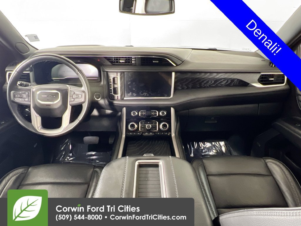 Used 2024 GMC Yukon XL Denali AWD/4WD image 7