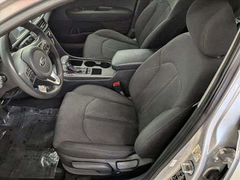 Used 2018 Kia Optima LX image 19