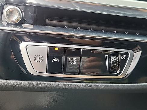 Certified 2024 Cadillac Lyriq Luxury AWD/4WD image 22