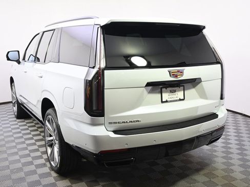New 2026 Cadillac Escalade Sport w/ Touring Package AWD/4WD image 4