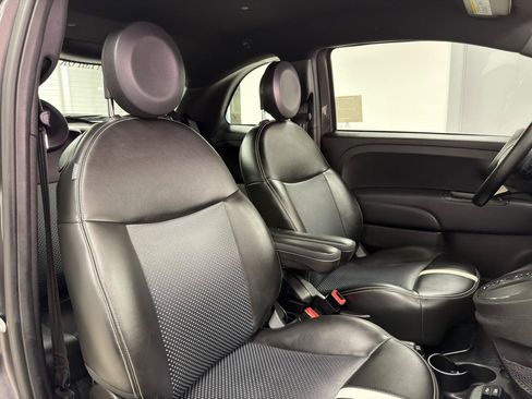 Used 2018 FIAT 500 e w/ Esport Package FWD image 12