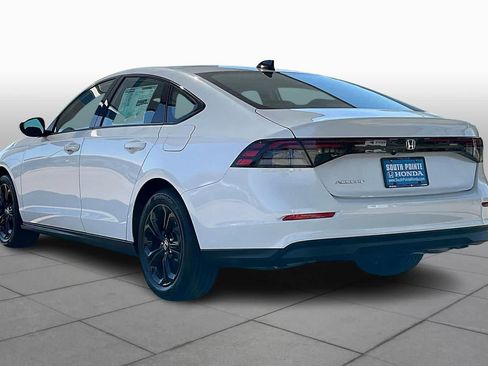 New 2025 Honda Accord SE image 12
