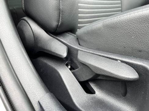 Used 2024 Toyota Camry SE FWD image 25