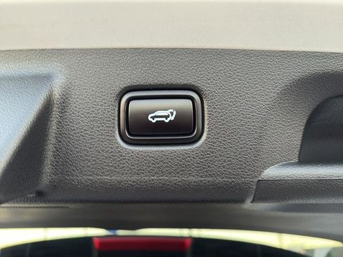 Used 2022 Hyundai Palisade SEL w/ 8P Bench Seat Package image 15