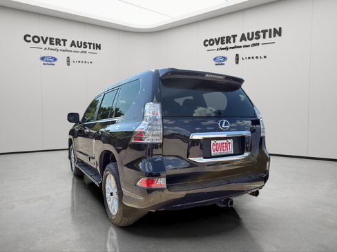 Used 2019 Lexus GX 460 Premium AWD/4WD image 3