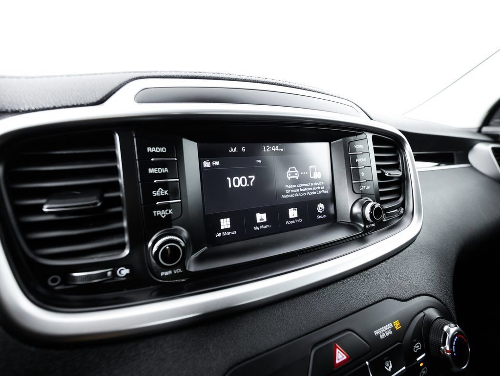 Used 2020 Kia Sorento LX AWD/4WD image 25
