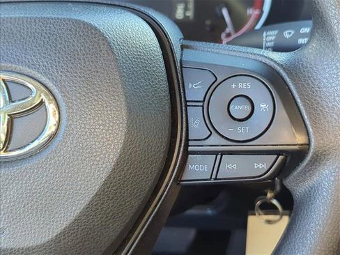 Used 2023 Toyota RAV4 LE image 13