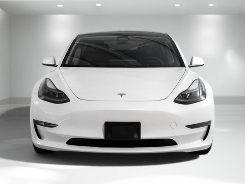 Used 2023 Tesla Model 3 Long Range AWD/4WD image 5