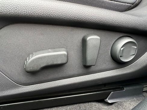 Used 2025 Subaru Crosstrek 2.5i Limited image 19