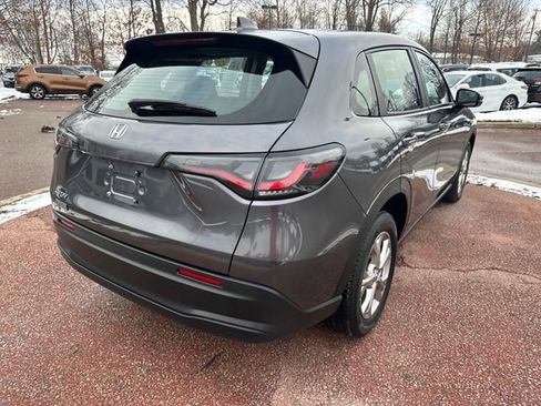 Used 2025 Honda HR-V LX image 5